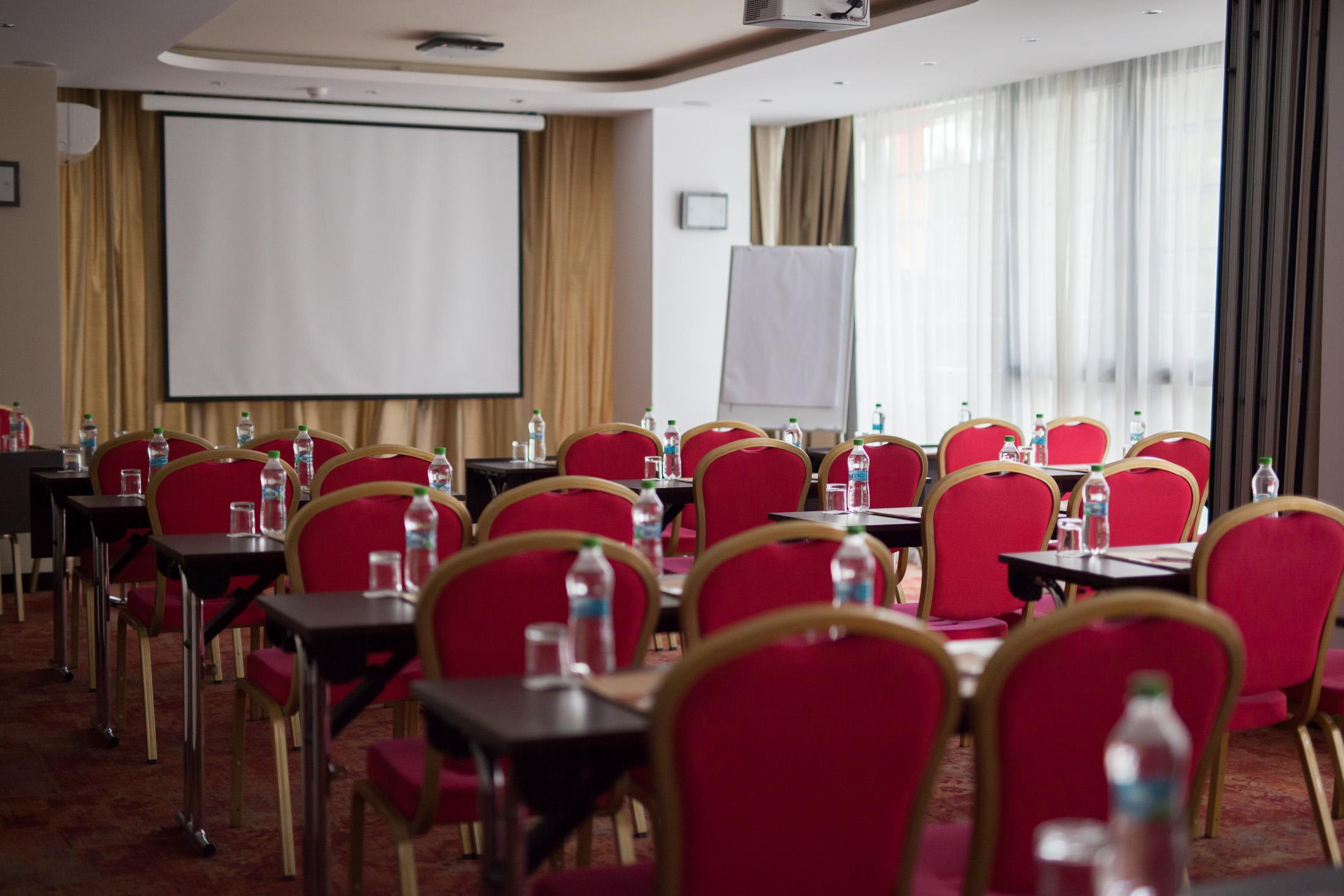Leonardo Hotel Bucharest City Center エクステリア 写真