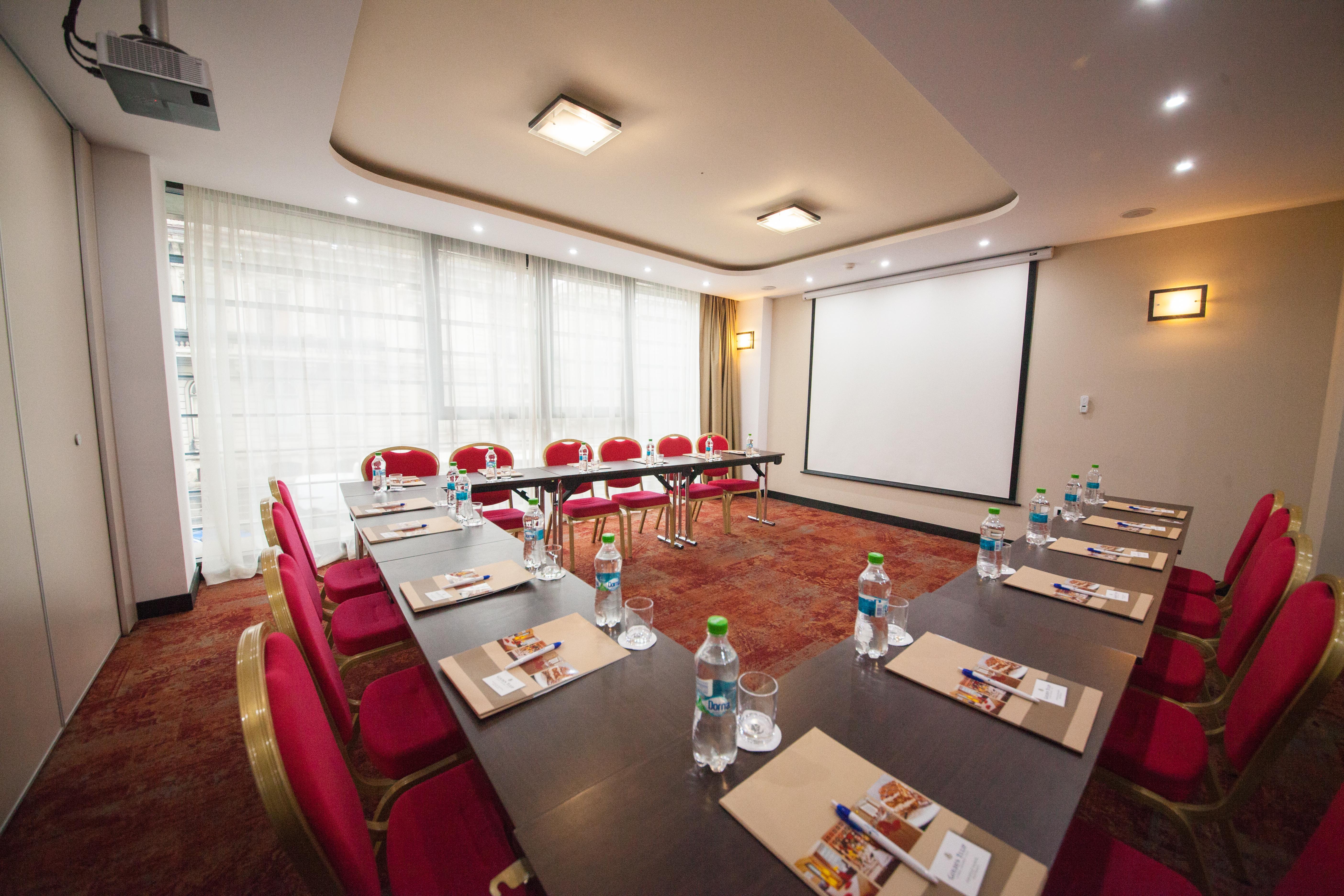 Leonardo Hotel Bucharest City Center エクステリア 写真
