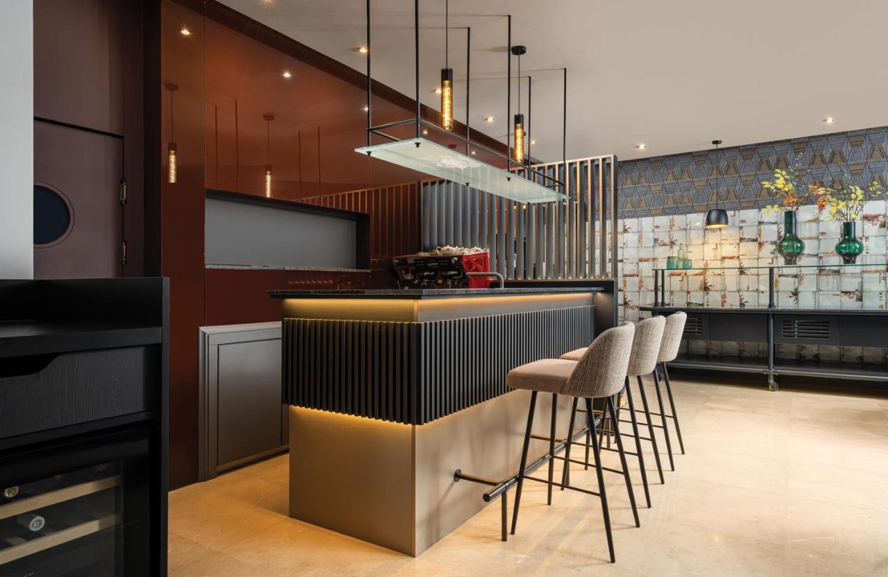 Leonardo Hotel Bucharest City Center エクステリア 写真