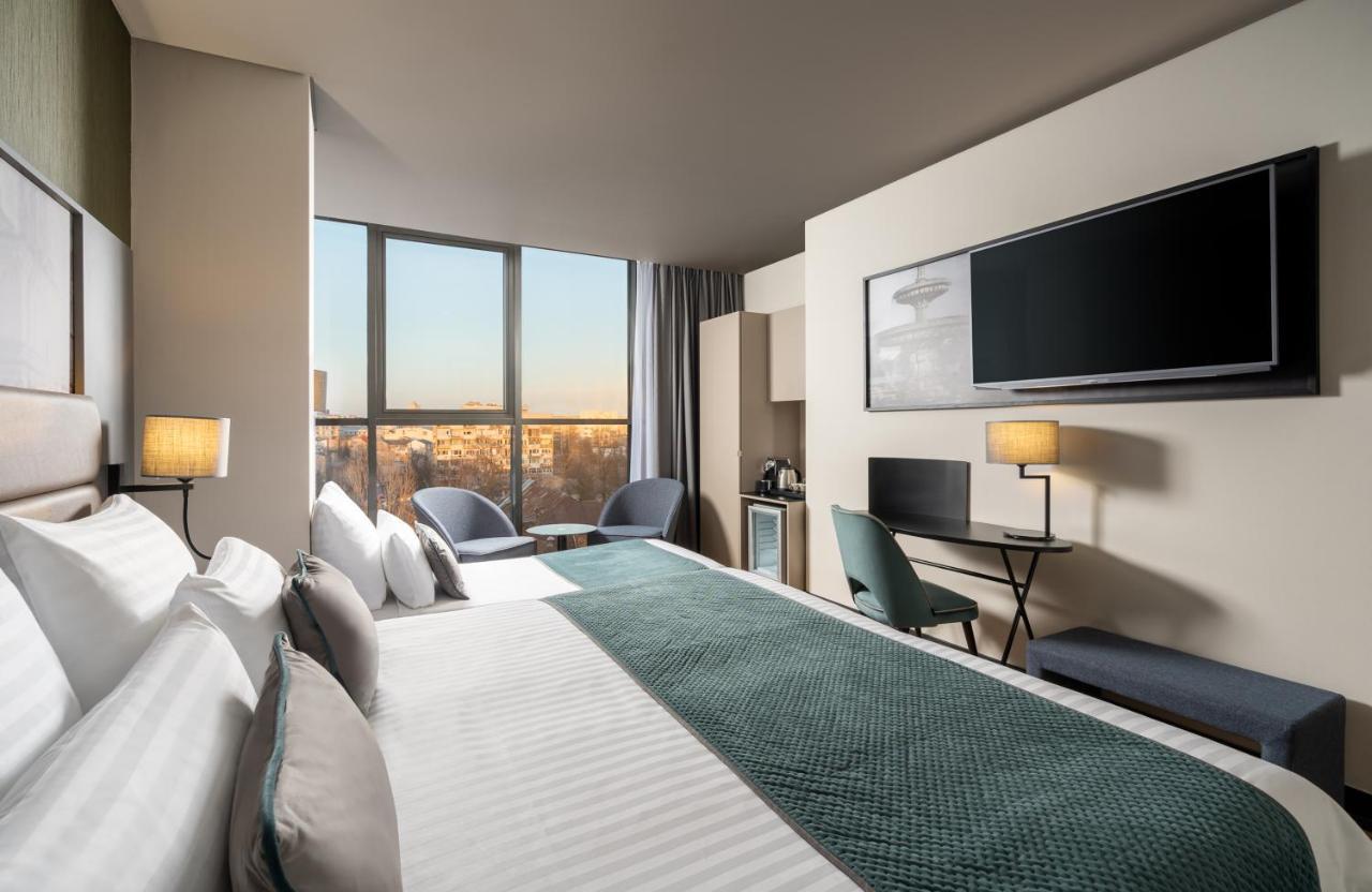 Leonardo Hotel Bucharest City Center エクステリア 写真