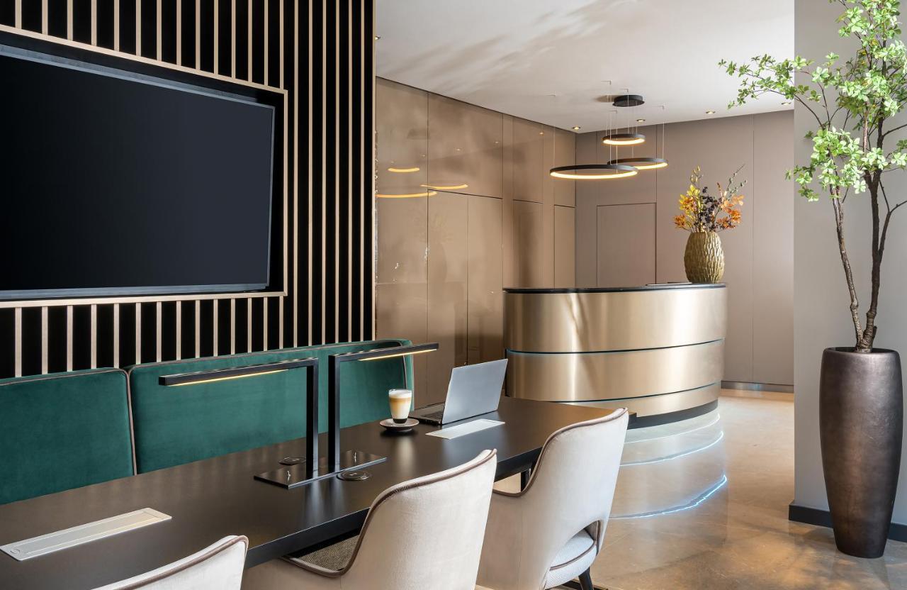 Leonardo Hotel Bucharest City Center エクステリア 写真