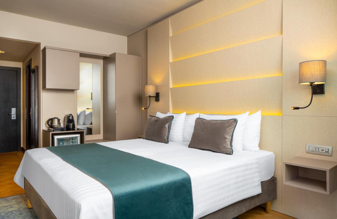 Leonardo Hotel Bucharest City Center エクステリア 写真