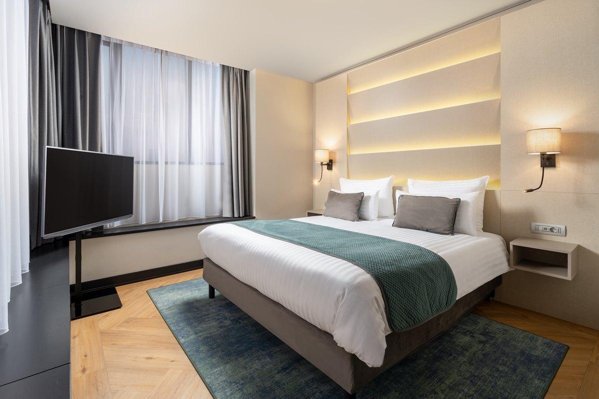 Leonardo Hotel Bucharest City Center エクステリア 写真